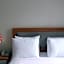 Midtown West Hotel