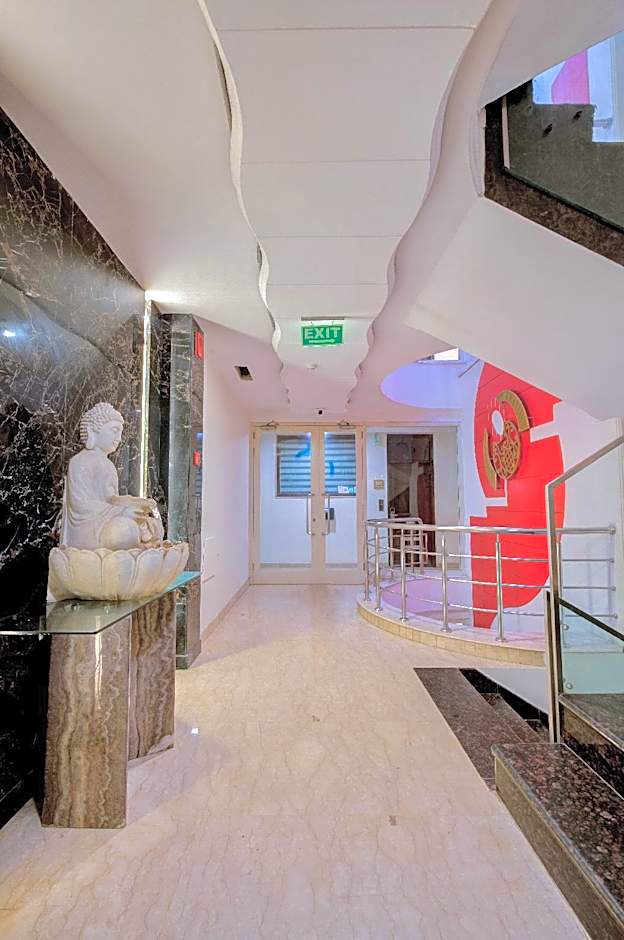 THE SINGH EMPIRE (CENTRAL DELHI)