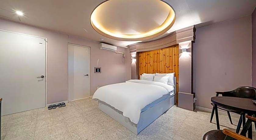 Bali Hotel