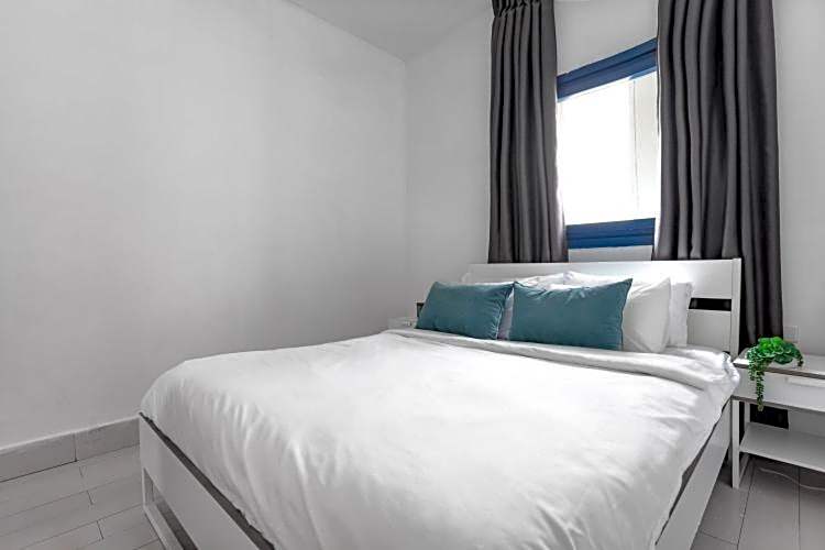 2Bedroom Suite 9 with shelter