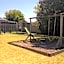 Rose Garden Motel