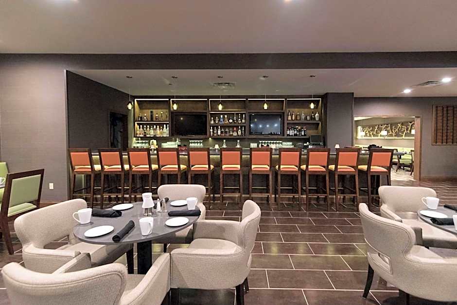Wyndham Garden Westlake