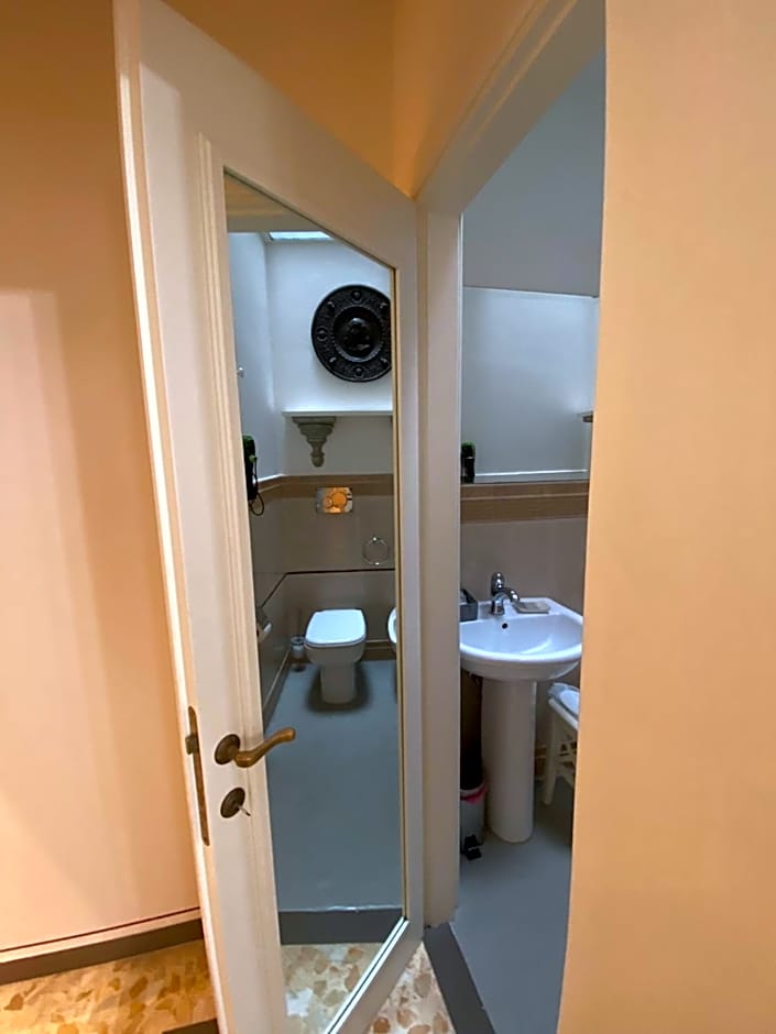 Palazzo Mari suite & rooms b&b