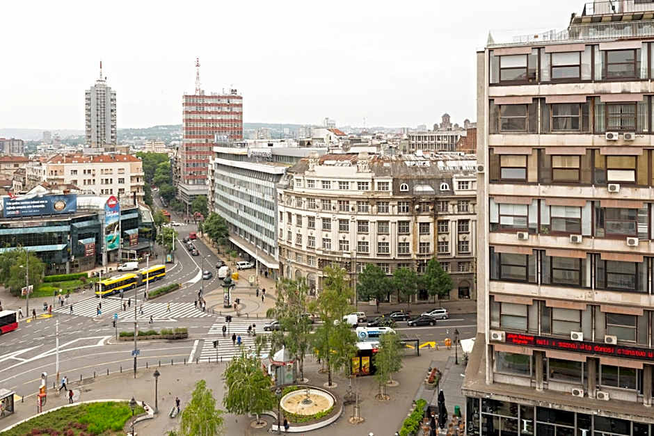 Five Points Square - City Center