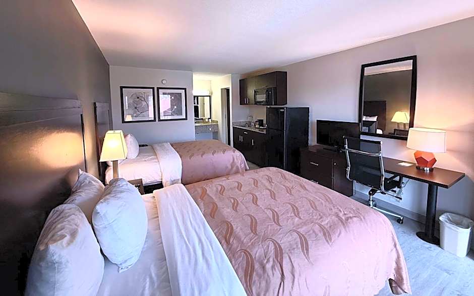 Quality Inn & Suites Baton Rouge West - Port Allen