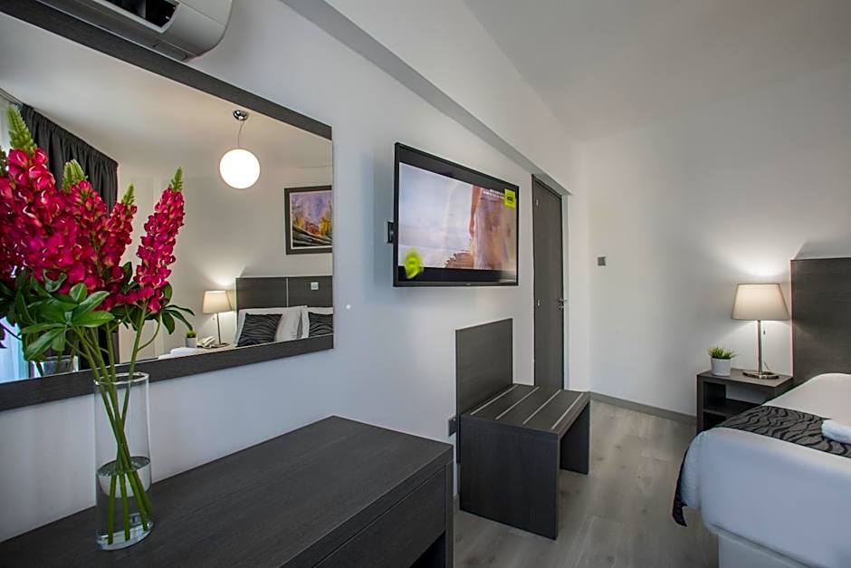 Blazer Residence