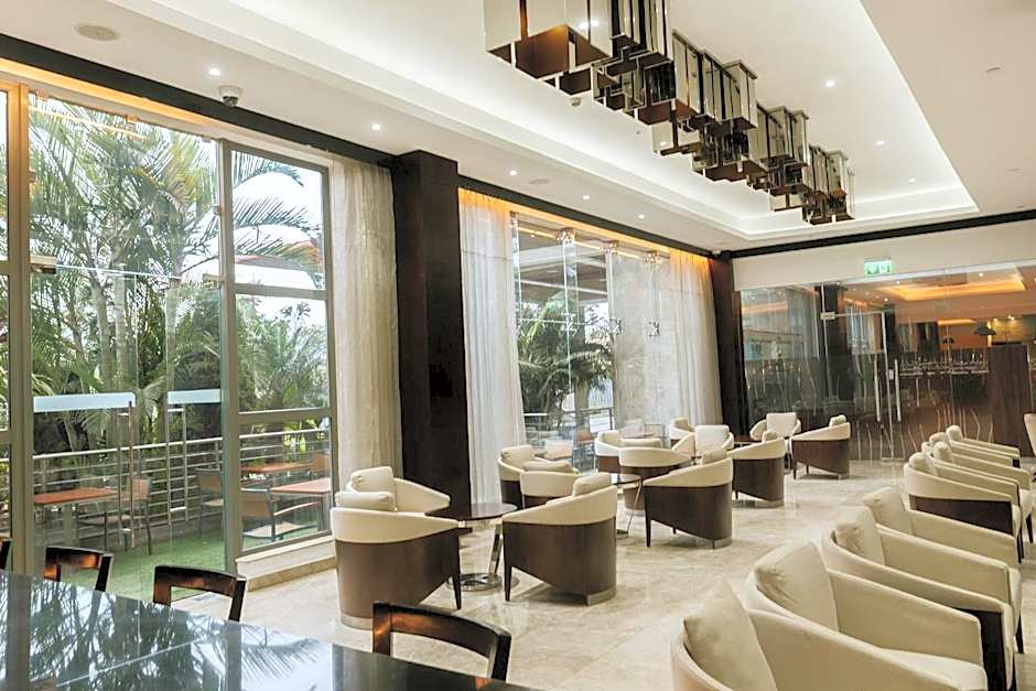 Crowne Plaza Nairobi Airport by IHG