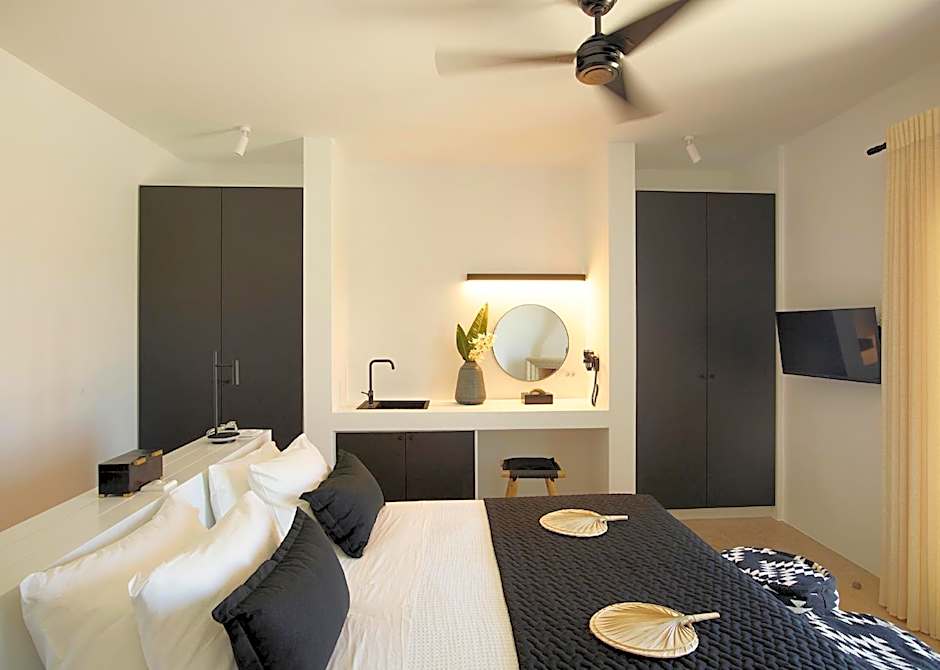 Absolute Paradise Santorini