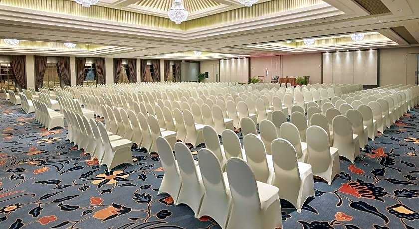 Swiss-Belinn Saripetojo Solo