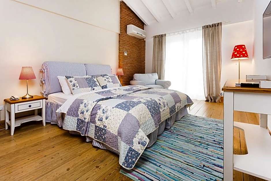 Alacati Cadde 75 Luxury Hotel