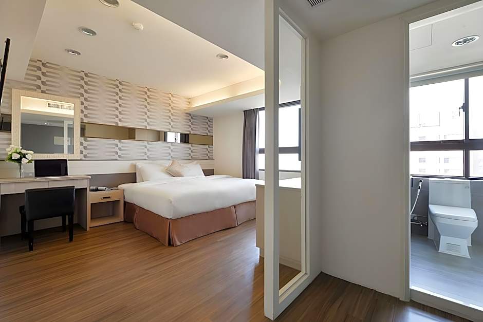 Taichung Saint Hotel