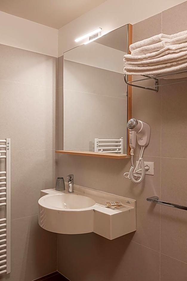 Hotel Alpen