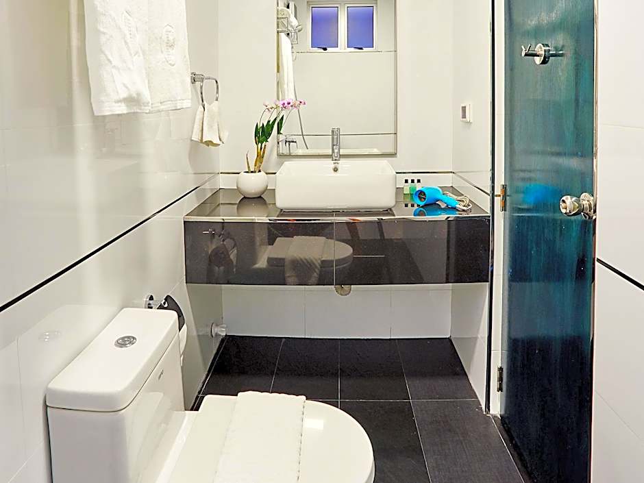 Planktons Beach Hotel