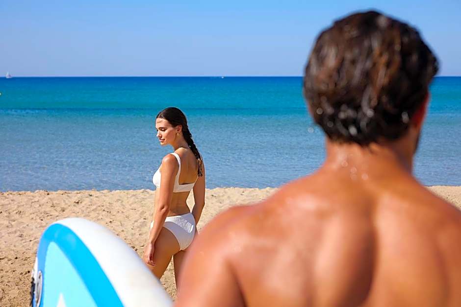 Golden Milos Beach Ηouse by Domotel