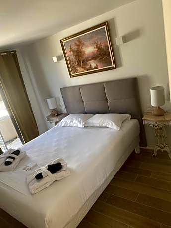 One-Bedroom Suite