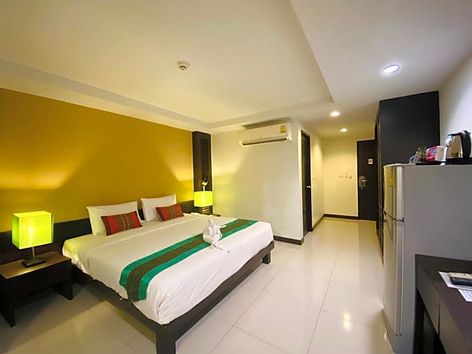 Tycoon Suite by Goad Avadhess Hospitality 1km Walking Street Pattaya Beach
