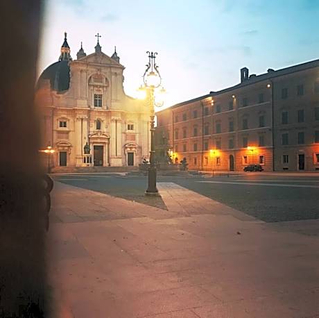 Hotel Pellegrino E Pace