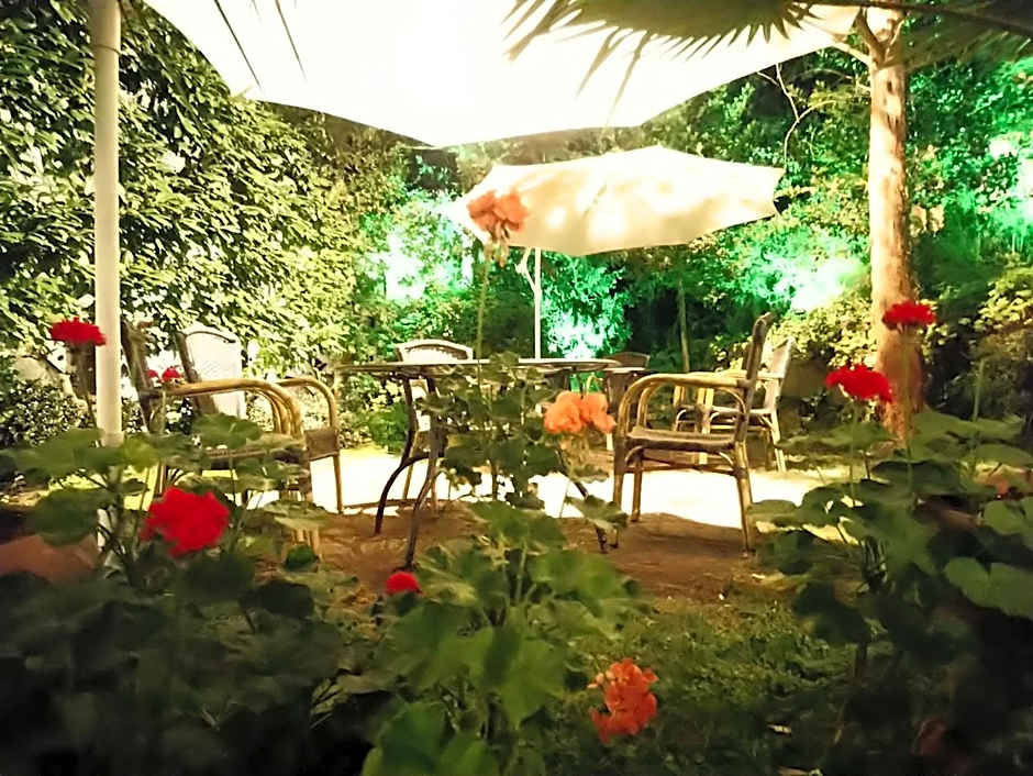 Park Hotel Amfora -Free Parking