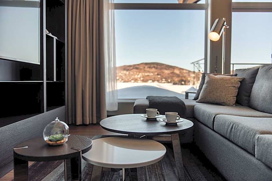 Entourage sur-le-Lac