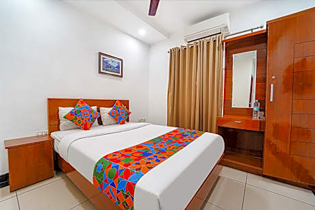 FabHotel Stratford - Nr. Mangalavanam Bird Sanctuary