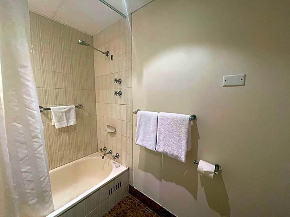 Haven Marina Glenelg