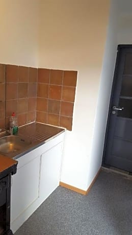 Double or Twin Room with Shared Bathroom