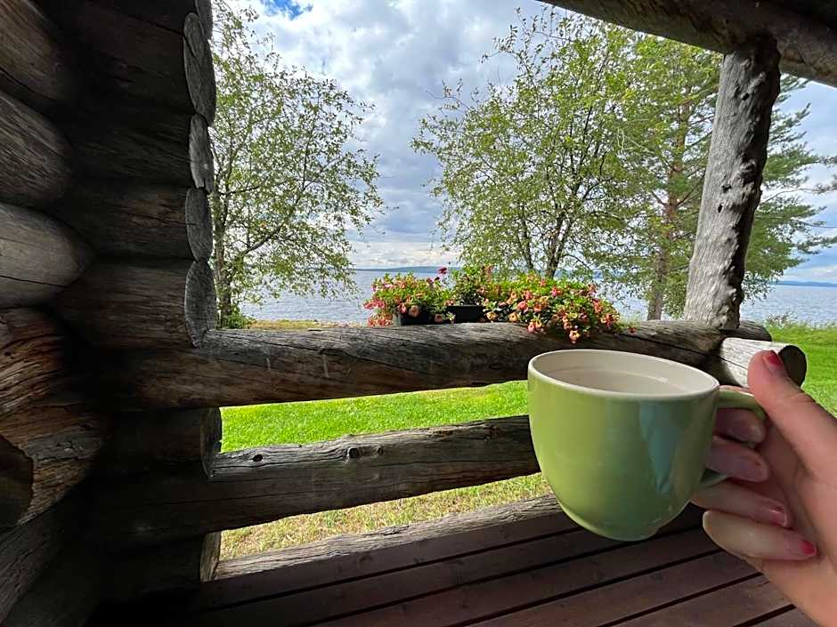 Napapiirin Järvilomat