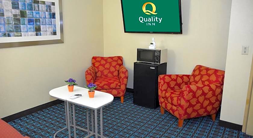 Quality Inn & Suites