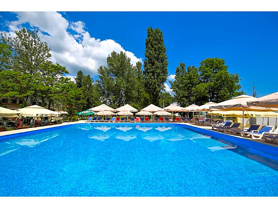 Complex Mediteranean Mamaia