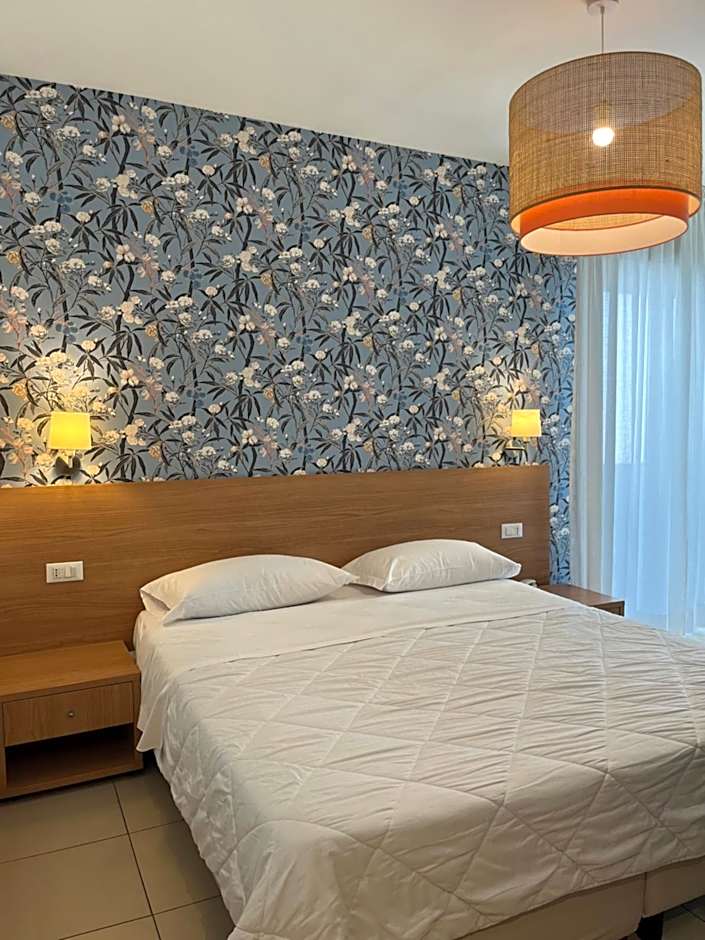 Hotel Majorca sul Mare in centro a Riccione con Area Fitness