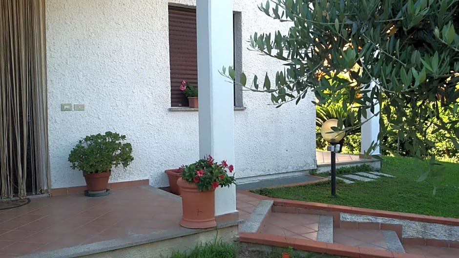 B&B Il Girasole – Ortonovo, PA