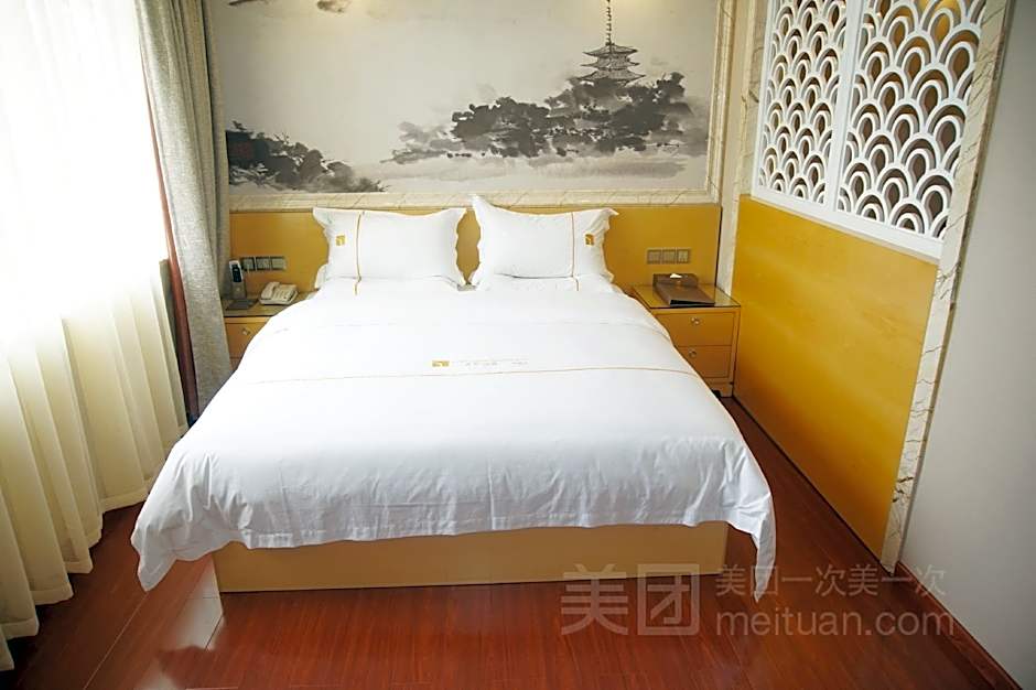 Companion Departure Hotel