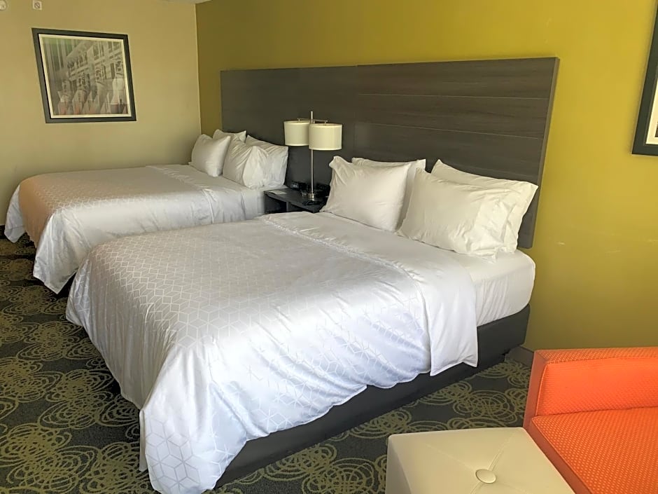 Holiday Inn University Area Charlottesville, an IHG Hotel