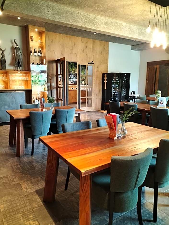 FOLGA - Hotel, Restauracja, Browar, SPA