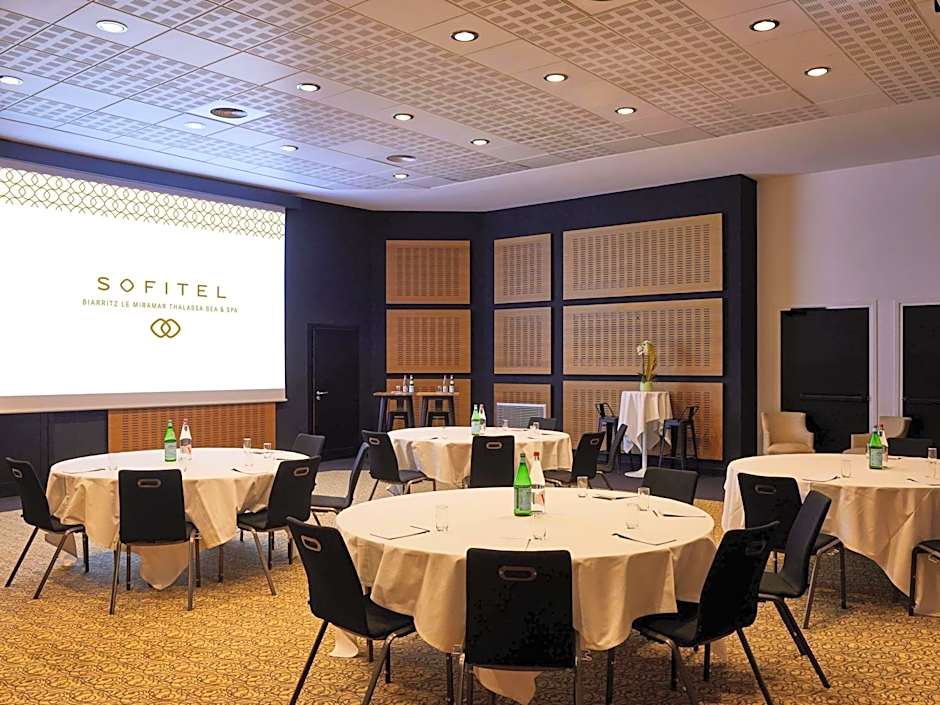 Sofitel Biarritz Le Miramar Thalassa Sea and Spa
