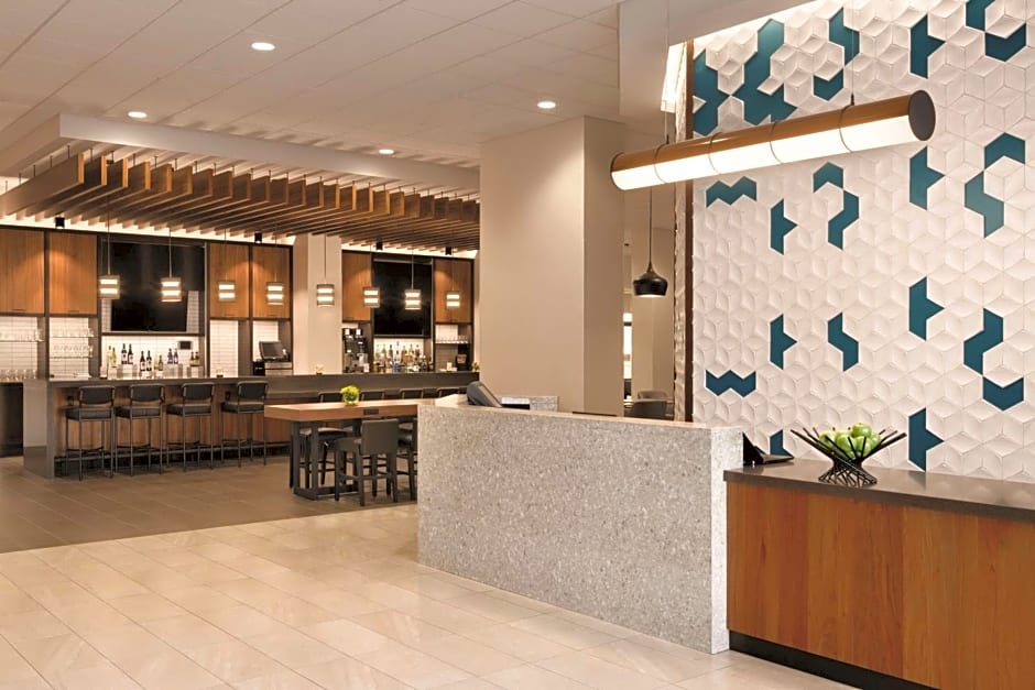 Hyatt Place Chicago O'Hare Airport