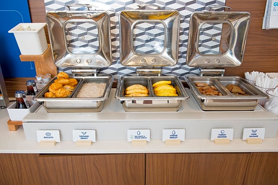 Holiday Inn Express Hotel & Suites Elkhart-South By IHG