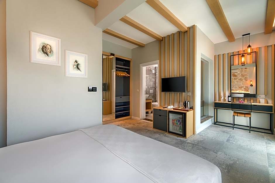 Isola 12 Hotel