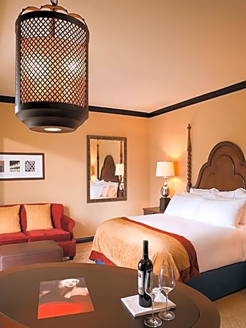 Omni Scottsdale Resort & Spa at Montelucia