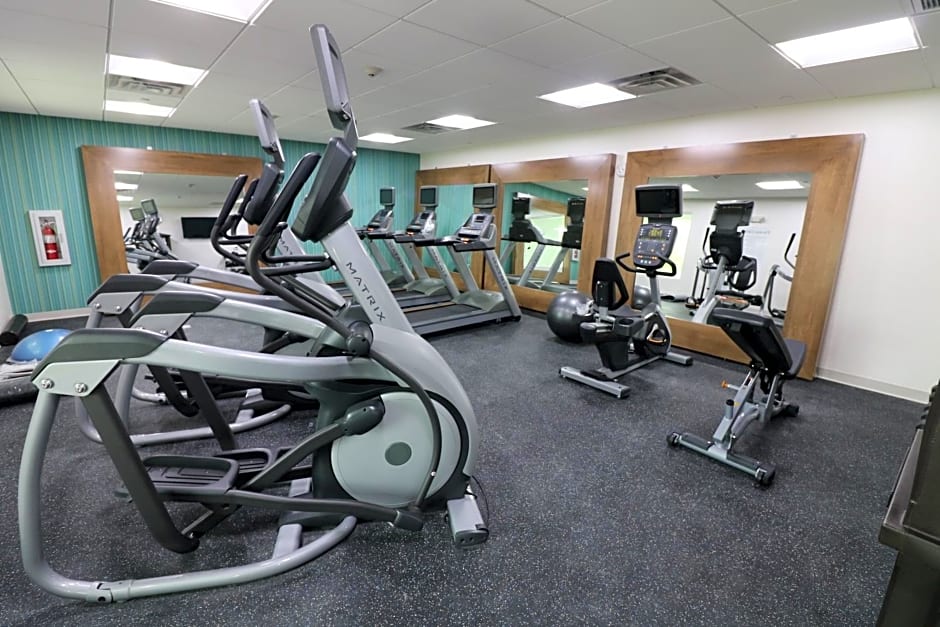 Holiday Inn Express & Suites Coffeyville By IHG