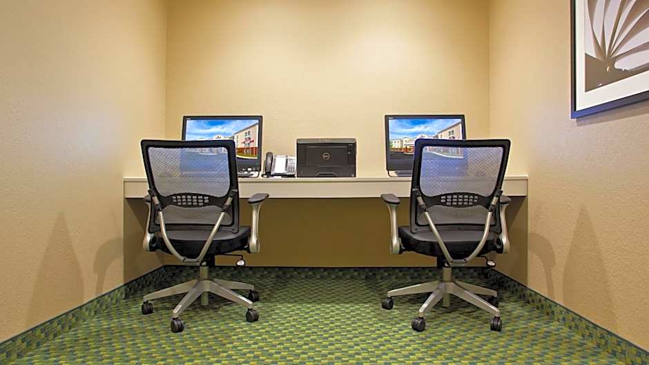 Candlewood Suites Carrollton By IHG