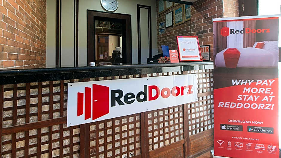 RedDoorz @ Isabelita Hotel Tugegarao