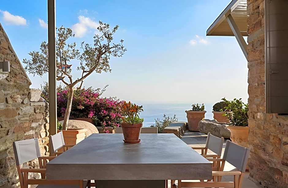 Aeolis Tinos Suites
