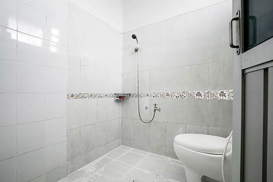 OYO 2319 Tengkawang Residence