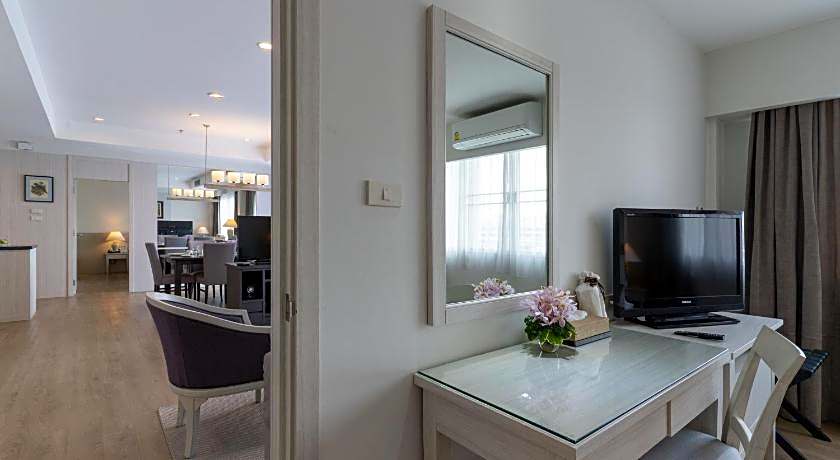 Classic Kameo Hotel and Serviced Apartments Sriracha