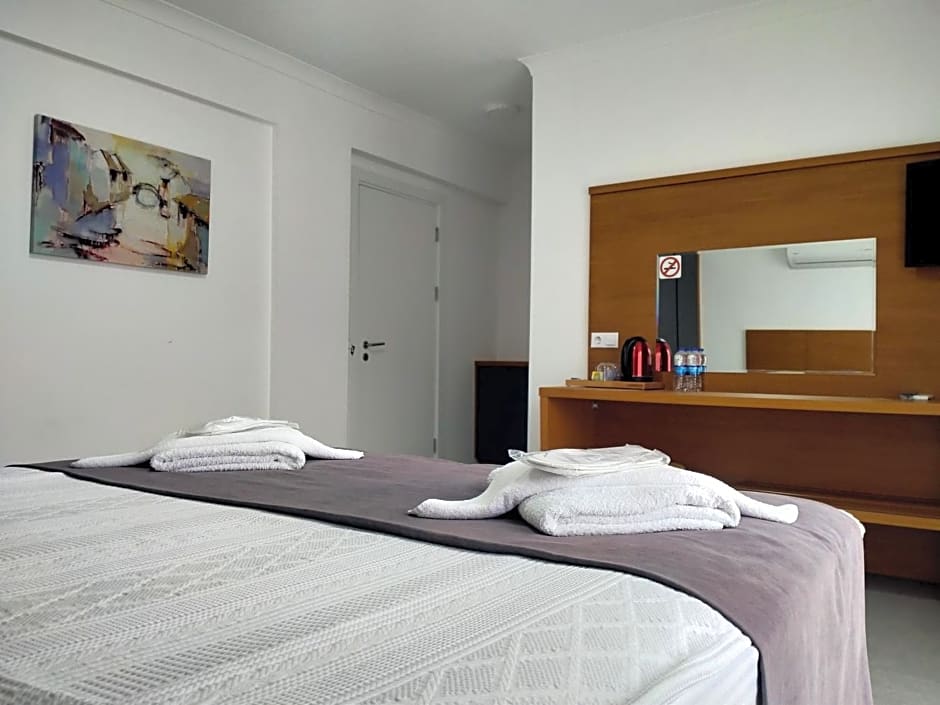 AdaHan Family Rooms Gocek