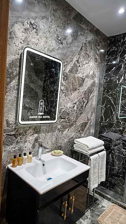 Amon Ra Hotel