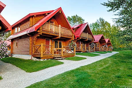 Miette Mountain Cabins