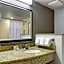 Courtyard by Marriott Anniston Oxford