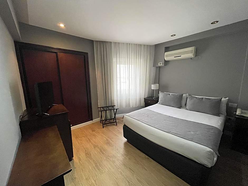 Hotel 8 de Octubre